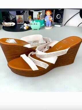 Platform Wedge | Italian Shoemakers | white with rhinestone, size 10